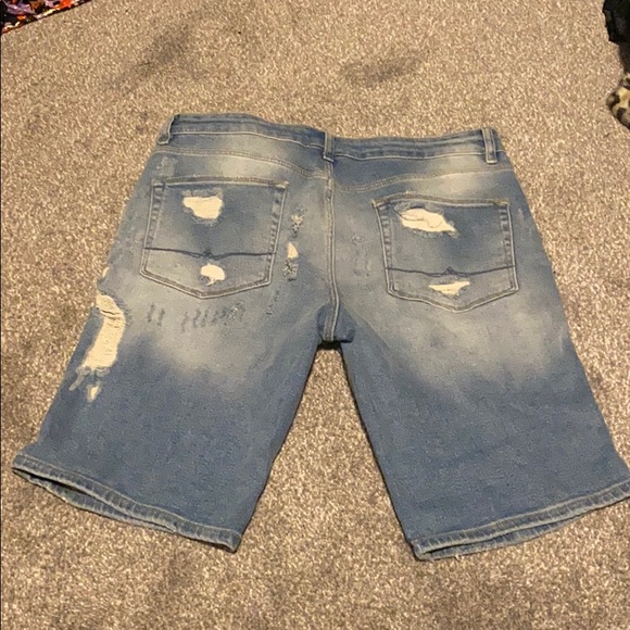 ASOS Distressed Shorts - Picture 3 of 3